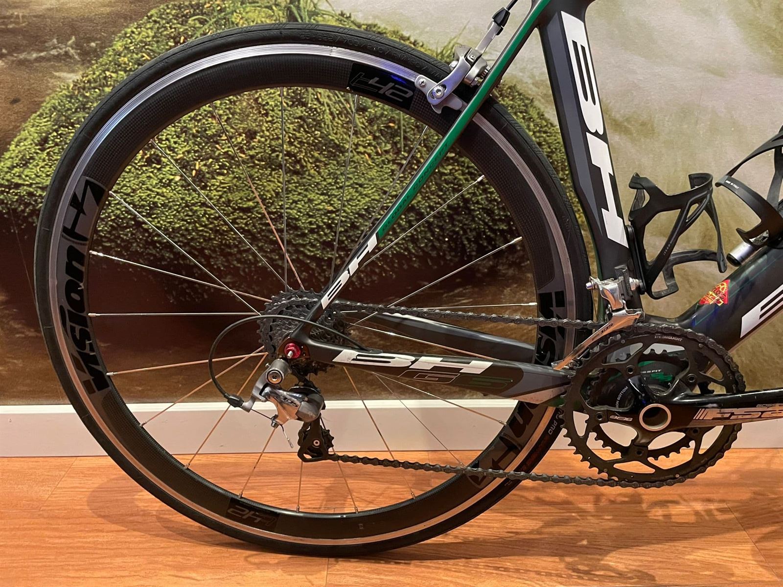 BH G6 EDICIÓN SOJASUN TALLA MD (OCASIÓN) - Imagen 2