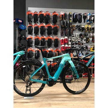 BIANCHI e-Arcadex Tourer - TOUR APEX BOSCH 500  BICICLETA ELECTRICA GRAVEL Glacier Full Glossy (Celeste) - Imagen 1