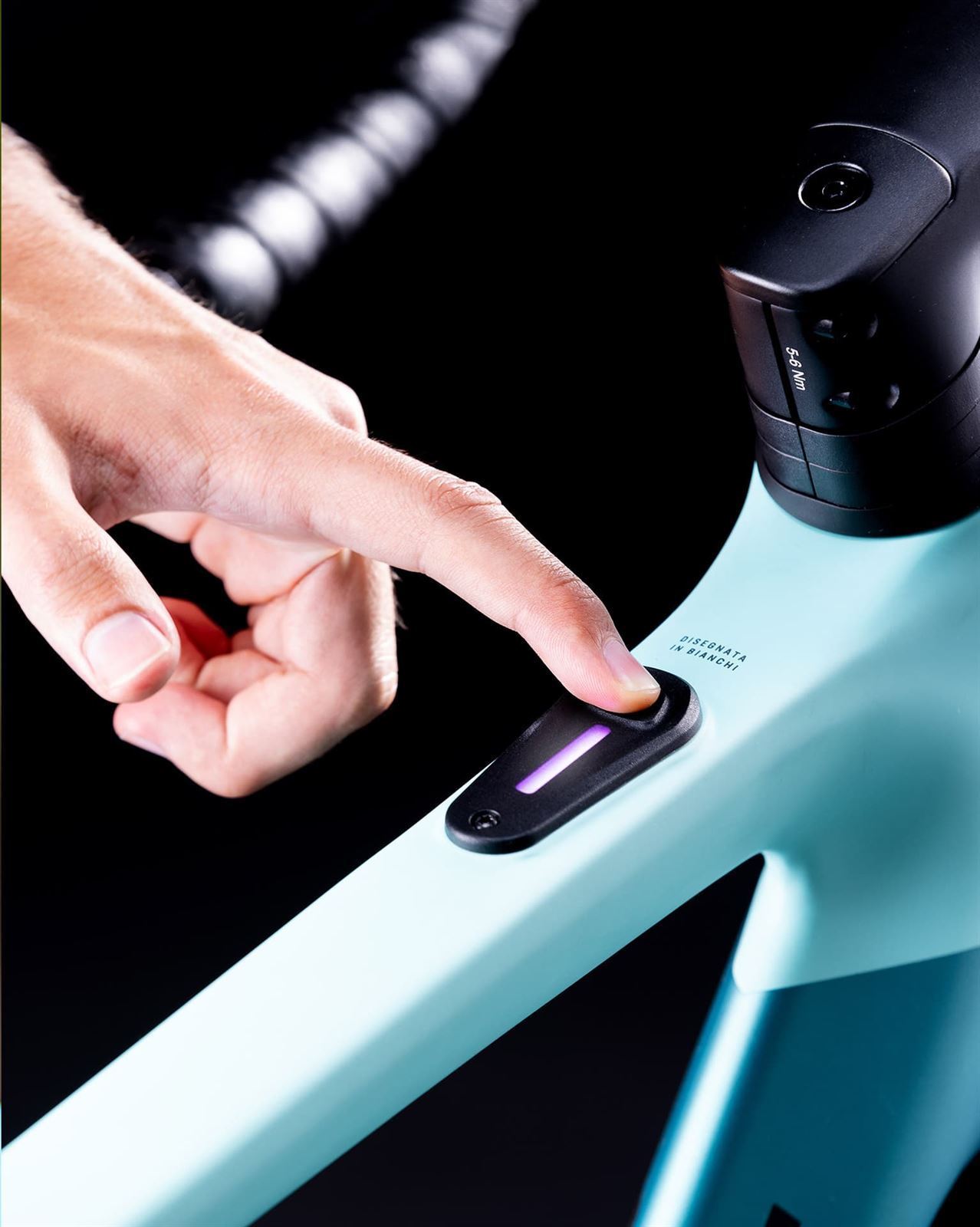 BIANCHI   e-Oltre - 105 2x12sp Mahle X30 250Wh - Imagen 3