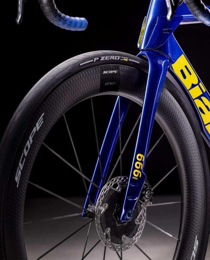 BIANCHI OLTRE RC FOUNDER EDITION - Imagen 3