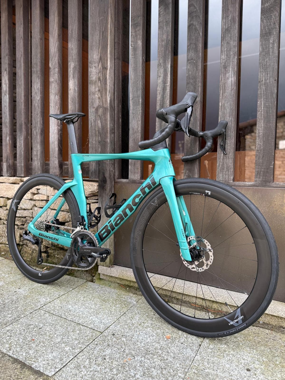 BICICLETA CARRETERA BIANCHI OLTRE COMP 105 DI2 12SP - AZUL CELESTE ULTIMA UNIDAD TALLA 55 - Imagen 5