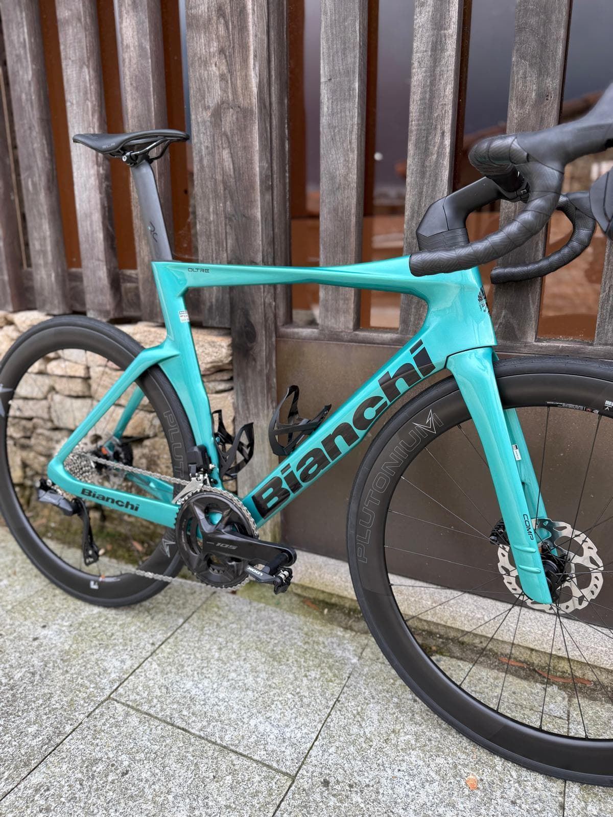 BICICLETA CARRETERA BIANCHI OLTRE COMP 105 DI2 12SP - AZUL CELESTE ULTIMA UNIDAD TALLA 55 - Imagen 6