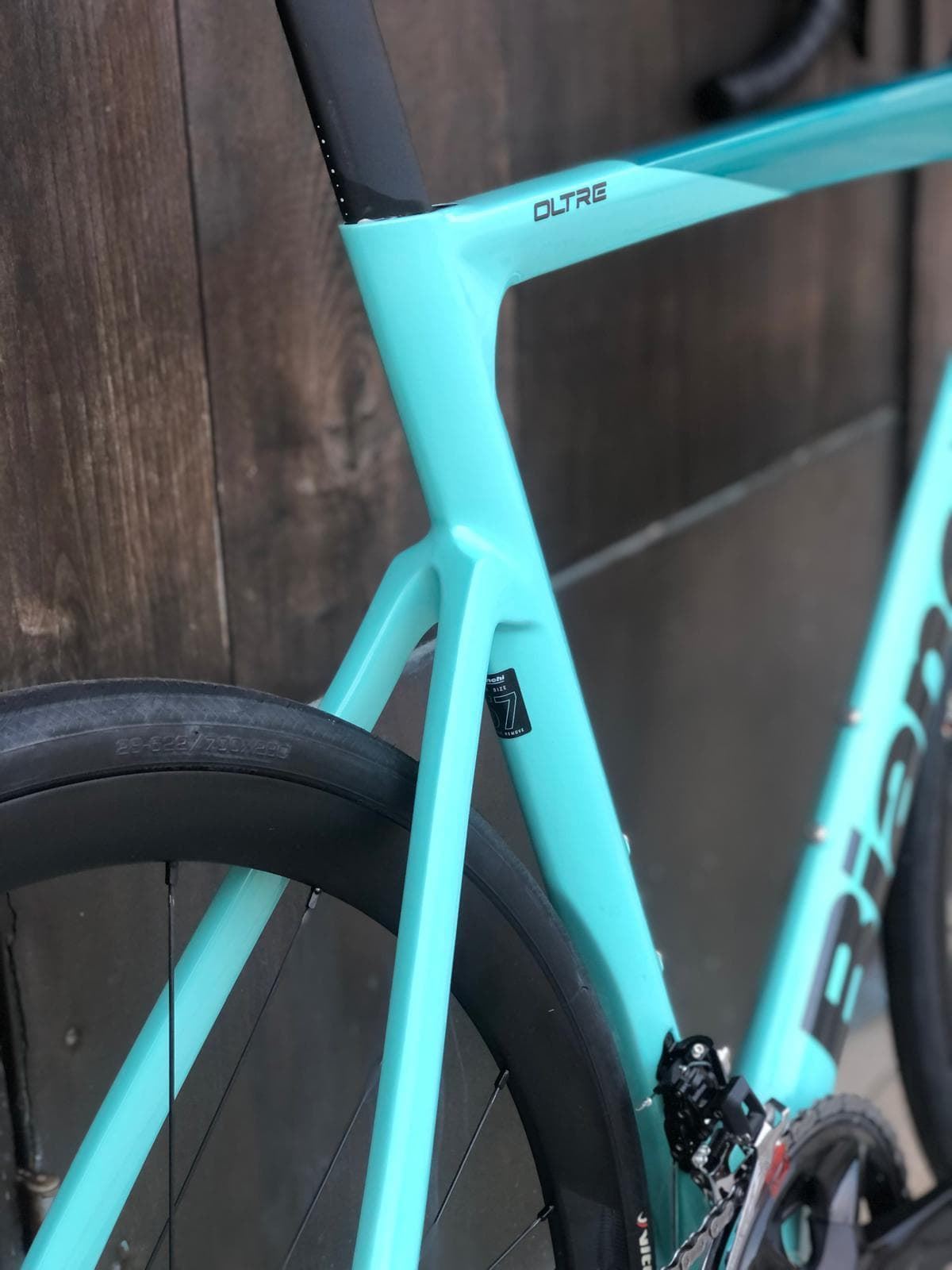Bicicleta Carretera BIANCHI Oltre Race - 105 12sp, AZUL TURQUESA, 2025 - Imagen 6