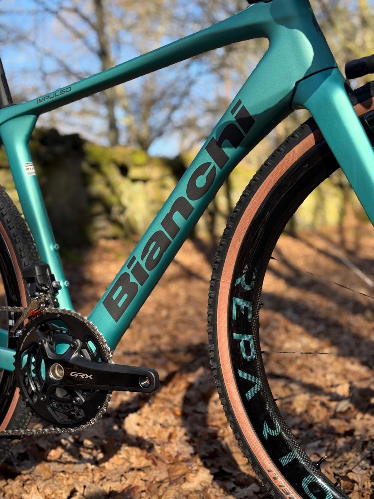 Bicicleta Gravel BIANCHI Impulso RC - GRX 825 DI2 2x12sp CELESTE METALLIC - Imagen 4