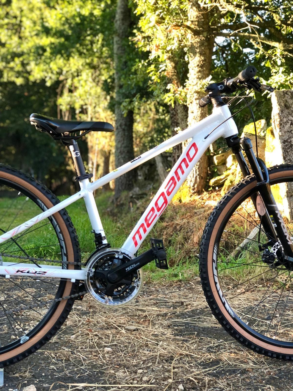 Bicicleta MTB 26¨MEGAMO KU2. BLANCO/ROJO - Imagen 2