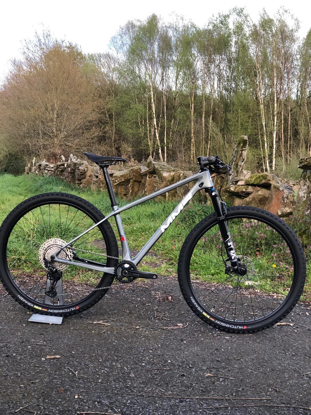 Bicicleta MTB 29¨ MMR RAKISH 50 GRAPHITE BLACK - Imagen 3