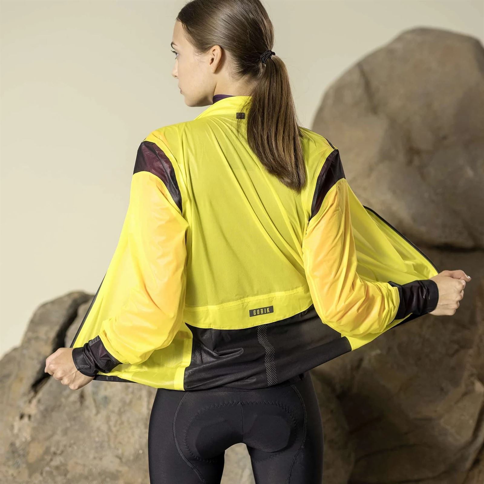 CHAQUETA LIGERA IMPERMEABLE GOBIK PLUVIA UNISEX "CITRONELL" - Imagen 4