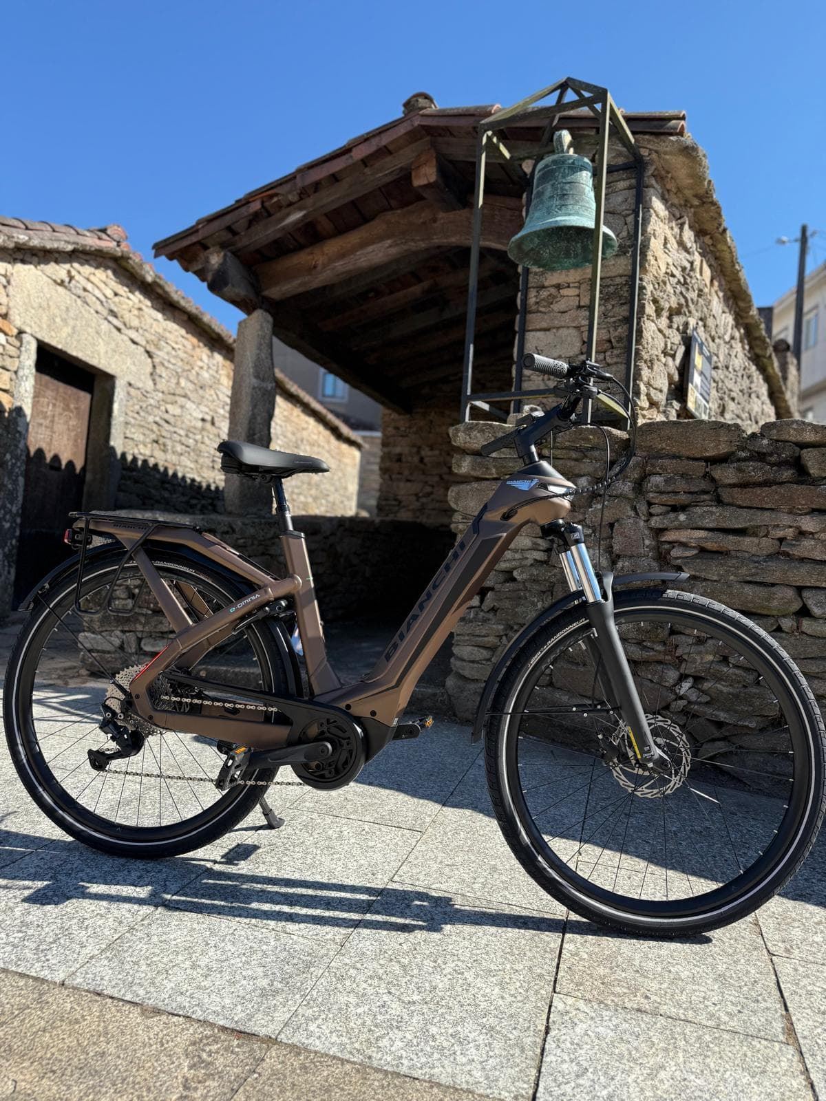 E-BIKE URBAN BIANCHI E-OMNIA CTYPE OLI-EDGE 630Wh - Imagen 1