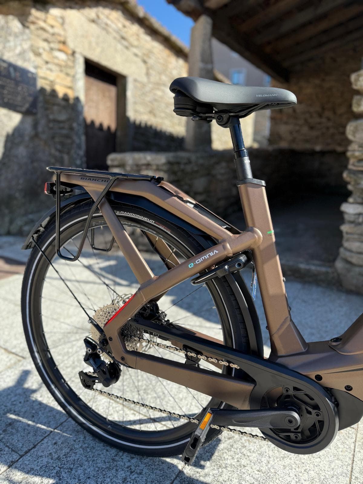 E-BIKE URBAN BIANCHI E-OMNIA CTYPE OLI-EDGE 630Wh - Imagen 3