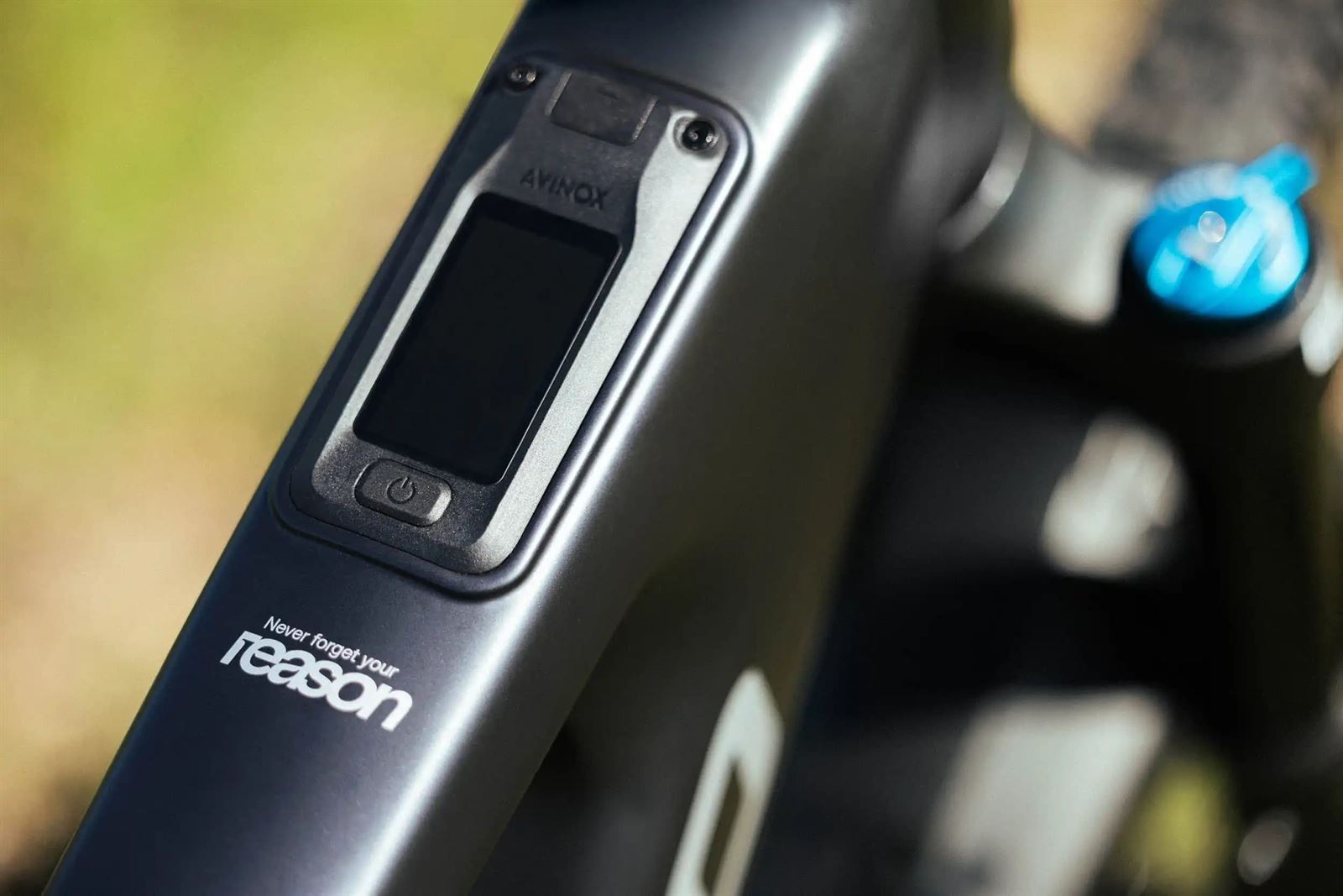 MEGAMO REASON AL 05 2027 TALLA M BLACK (ENTREGA INMEDIATA) - Imagen 3