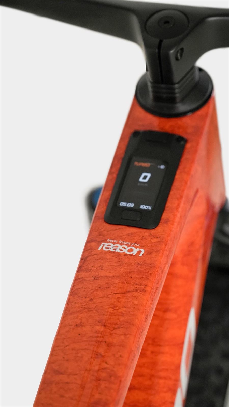MEGAMO REASON CRB 03 2027 TALLA M ORANGE (ENTREGA INMEDIATA) - Imagen 3