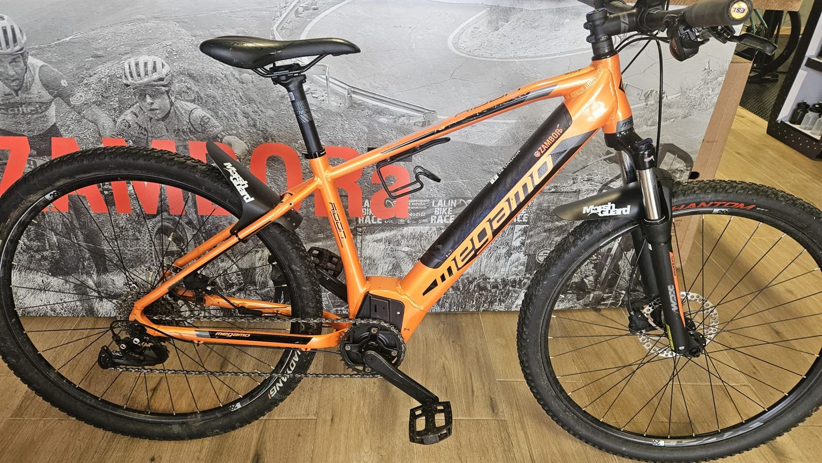 MEGAMO RIDON HT 504 TALLA M BICICLETA ELÉCTRICA OCASIÓN - Imagen 1