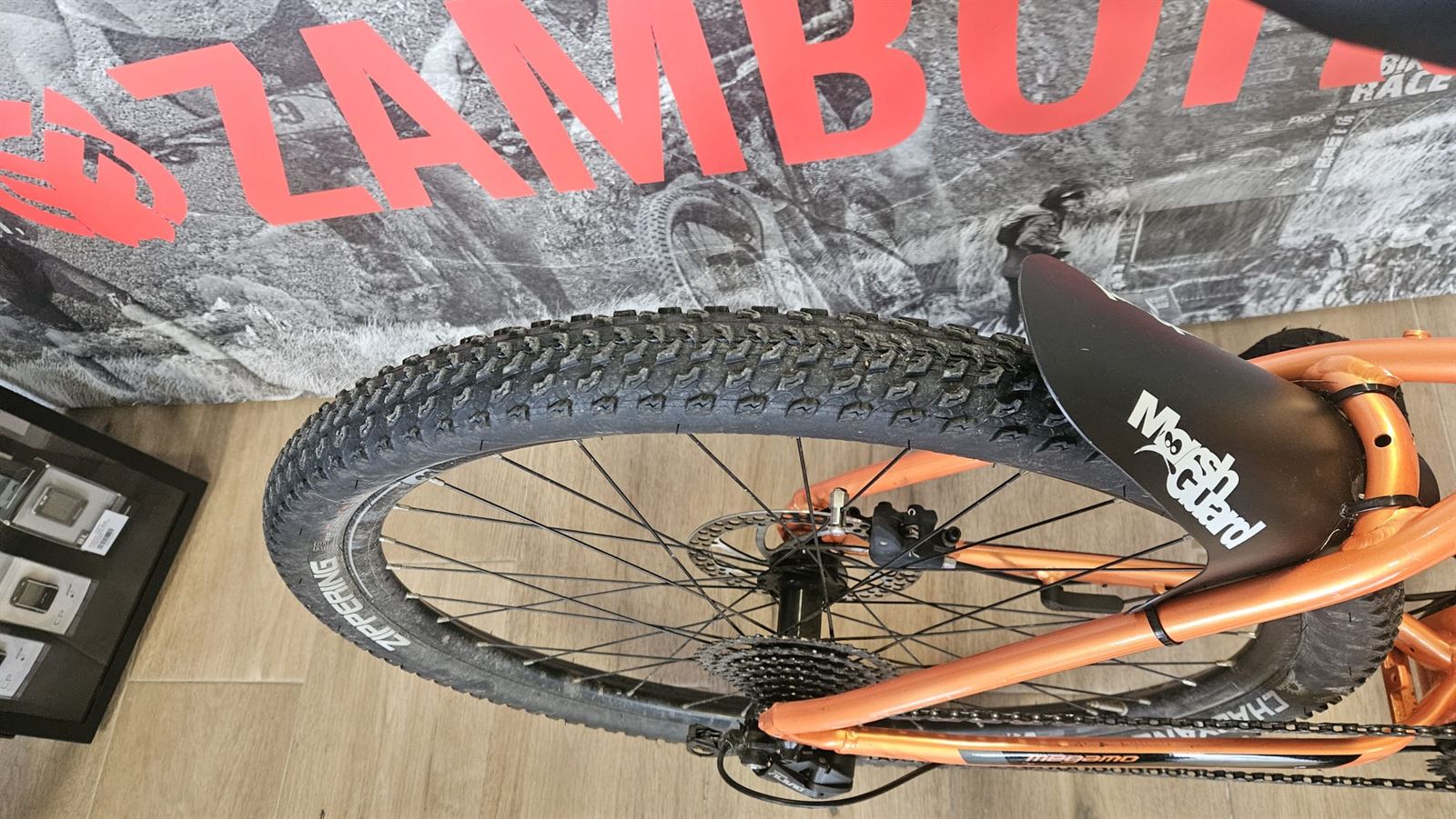 MEGAMO RIDON HT 504 TALLA M BICICLETA ELÉCTRICA OCASIÓN - Imagen 2