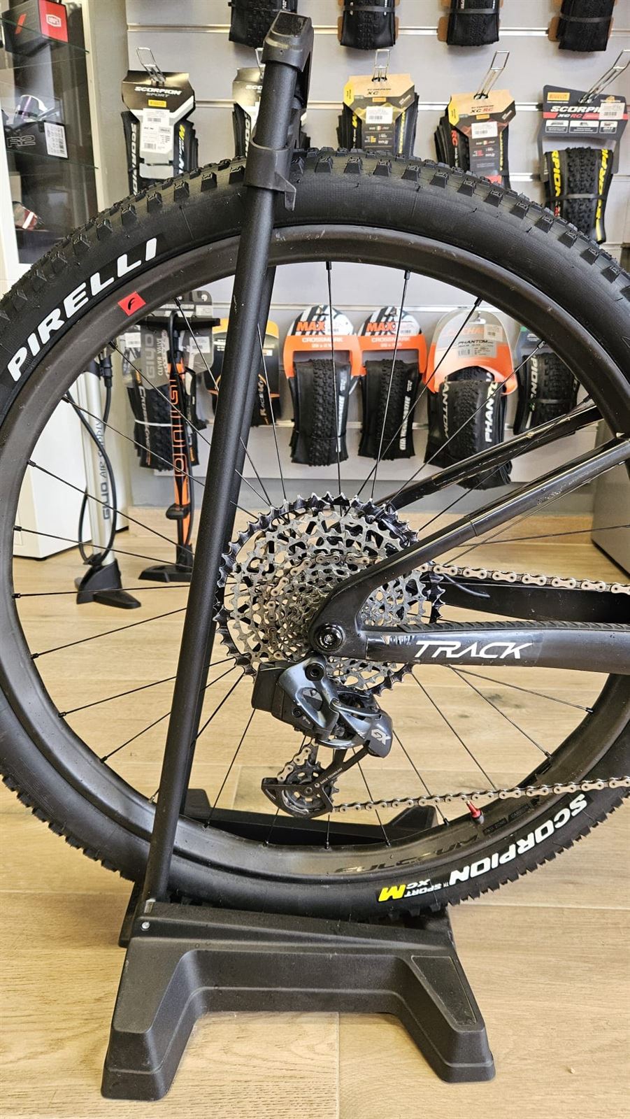 MEGAMO TRACK TALLA S (OCASION) - Imagen 5