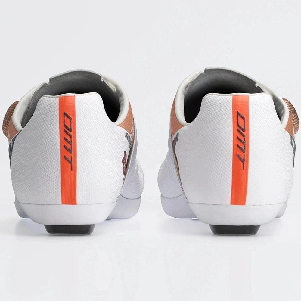 NUEVA ZAPATILLA DMT KR0 EVO BLANCO/BRONCE - Imagen 8