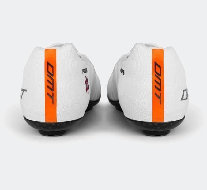 NUEVAS ZAPATILLAS DMT POGIS SUPERLIGHT 2026 BLANCO - Imagen 4