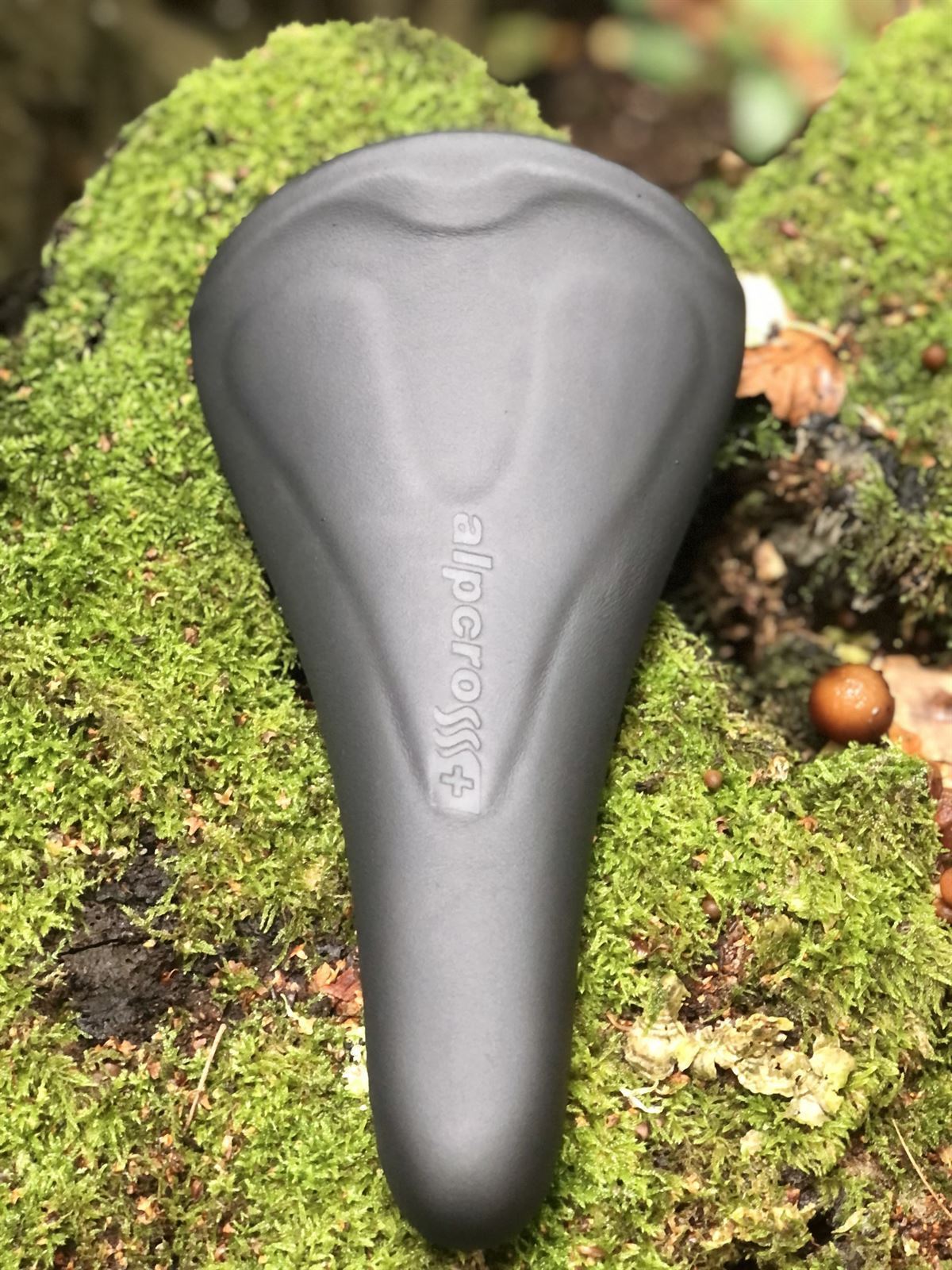 PROMO!!!!! Sillín Carbono ALPCROSS COMPONENTS EPIC CARBON - Imagen 1