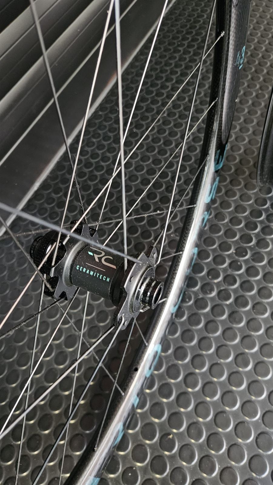 REPARTO CORSE 43 GRAVEL JUEGO DE RUEDAS GRAVEL - Imagen 6