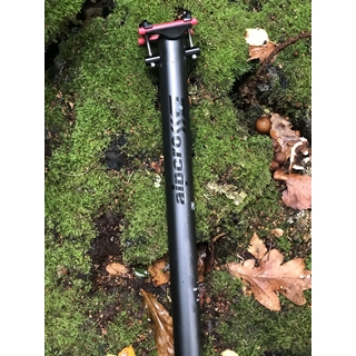 Tija de sillín en carbono ALPCROSS COMPONENTS DIE STÜTZE LT (31,6 X 400MM) - MATE - Imagen 1