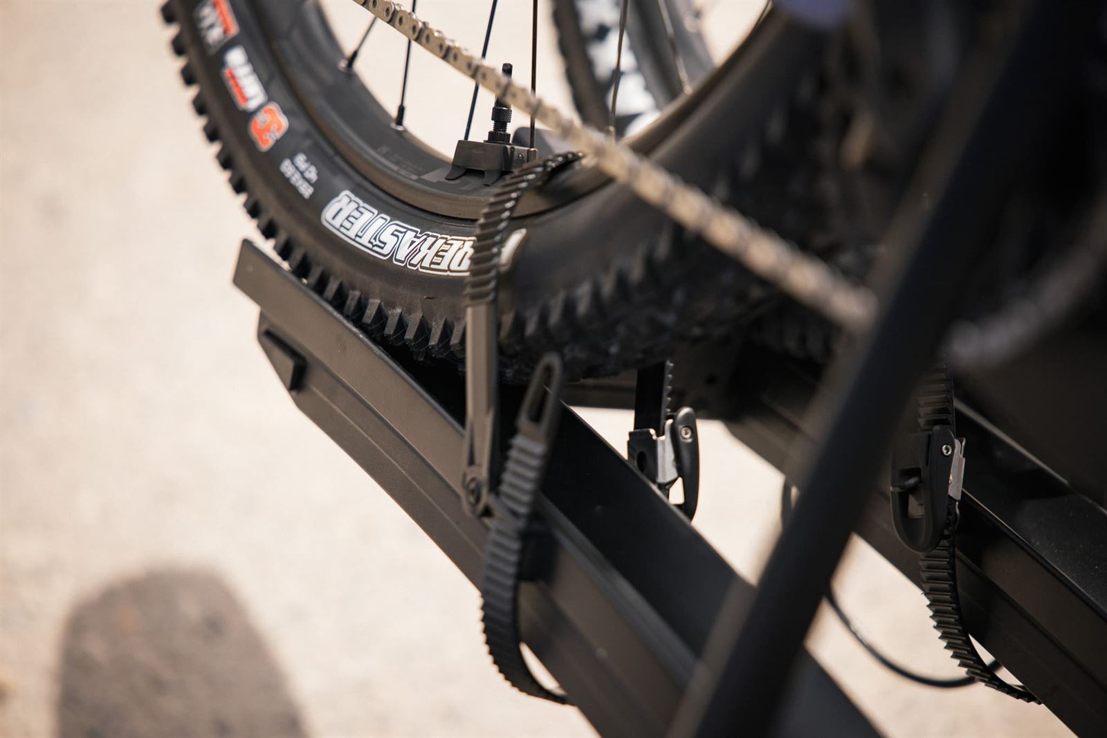 TowBike Pro 2 Portabicis - Imagen 9